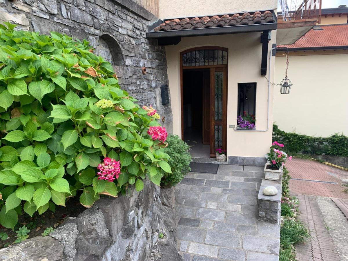 Reginaldo'S Home Nesso Buitenkant foto